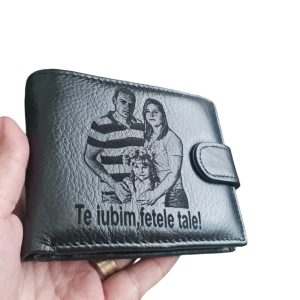 Portofel Personalizat 'Te iubim fetele tale' Portofel Personalizat 'Te iubim fetele tale'