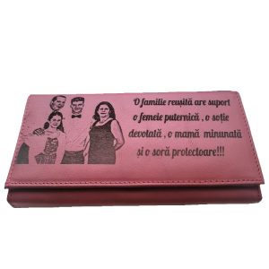 Portofel Personalizat 'O familie reusita', dama, piele naturala, rosu 4 Portofel Personalizat 'O familie reusita'